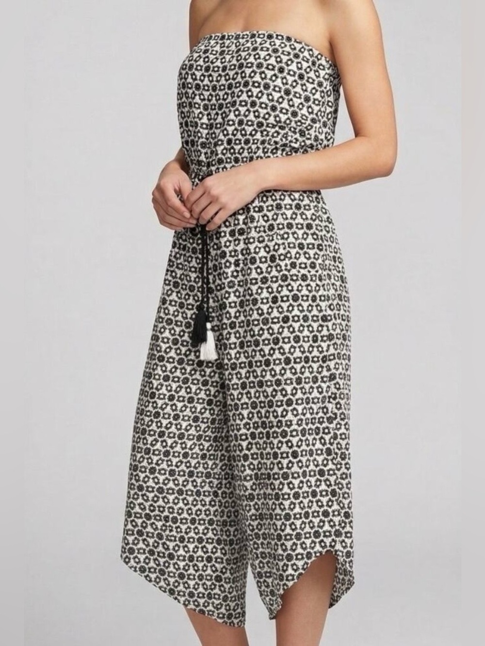 Xhilaration Strapless Jumper SzSX